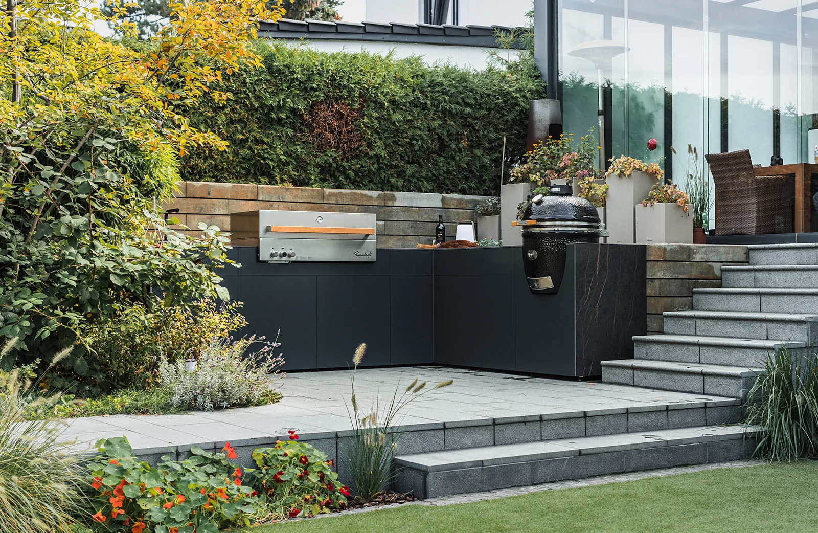 die-perfekte-outdoork-che-mit-flammkraft-grills